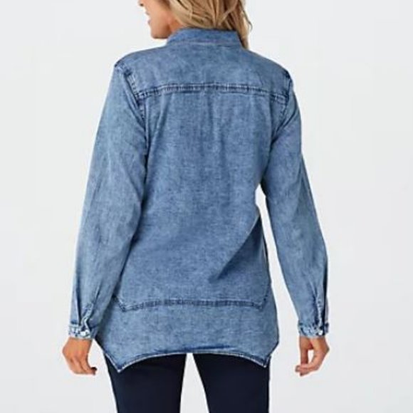 LOGO Handkerchief Hem Lightweight Denim Shirt 8080 - Picture 2 of 2